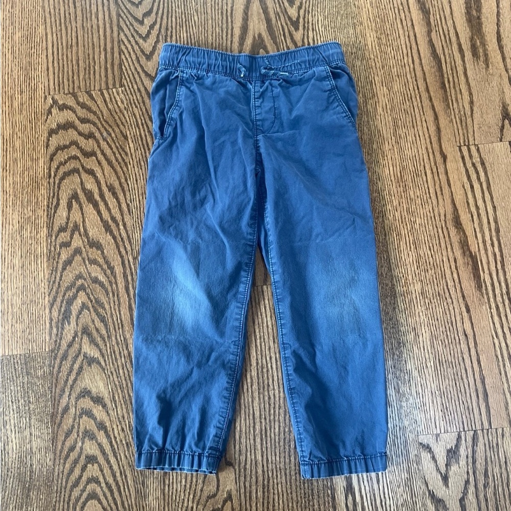 Size 6 Carter’s pants